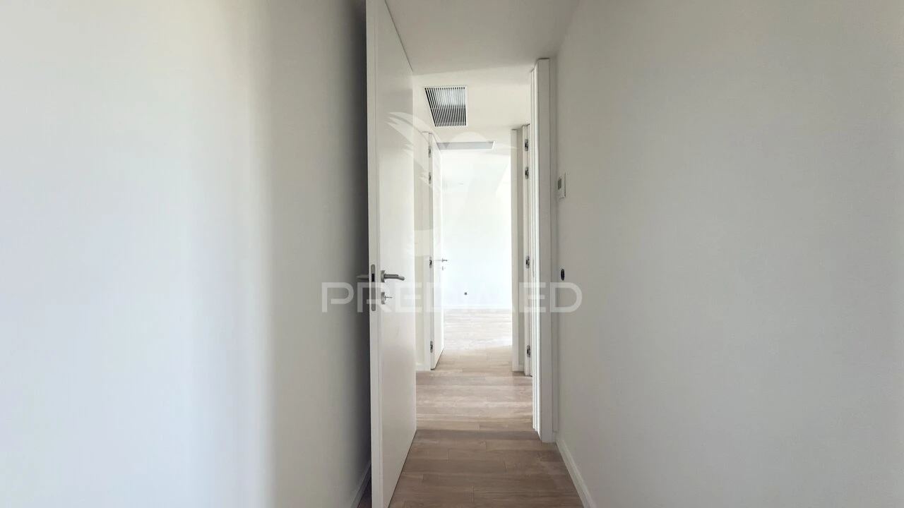 Apartamento T3 para Venda em Azurem Foto 9