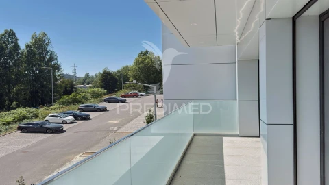 Apartamento T3 para Venda em Azurem