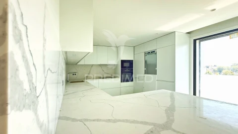 Apartamento T3 para Venda em Azurem