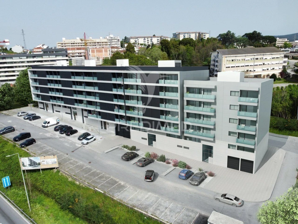 Apartamento T3 para Venda em Azurem Foto 2