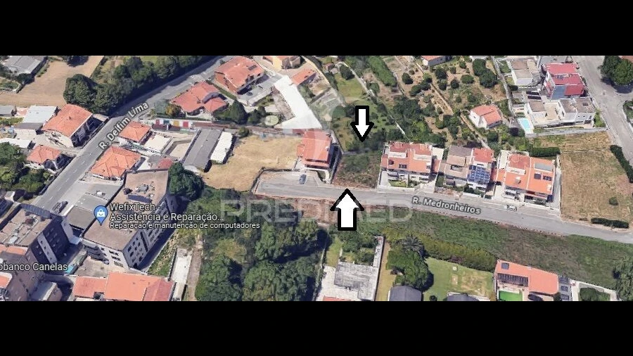 Terreno para Venda em Canelas