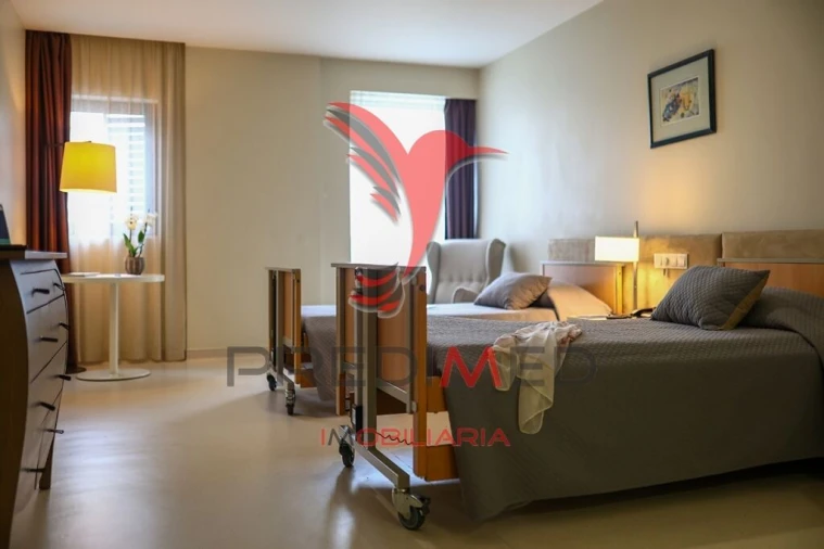 Moradia T9 para Venda em Marvila, Ribeira Santarém, São Salvador, São Nicolau