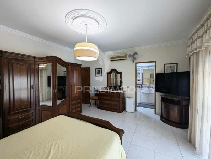 Prédio para Venda em Vila Nova de Cacela Foto 9