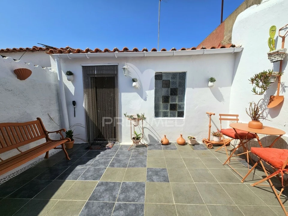 Moradia T3 para Venda em Baleizão Foto 10