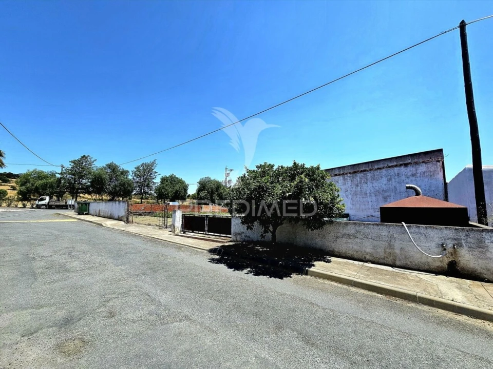 Moradia T4 para Venda em Santa Barbara de Padrões Foto 15