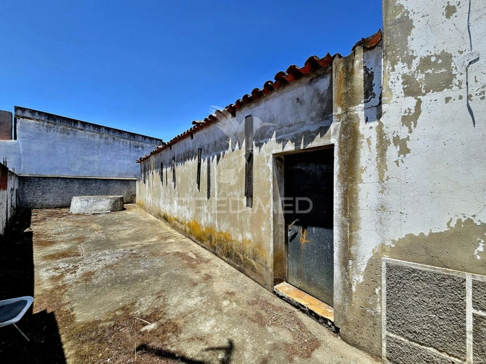 Moradia T4 para Venda em Santa Barbara de Padrões Foto 26