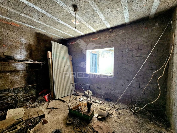 Moradia T4 para Venda em Santa Barbara de Padrões Foto 13