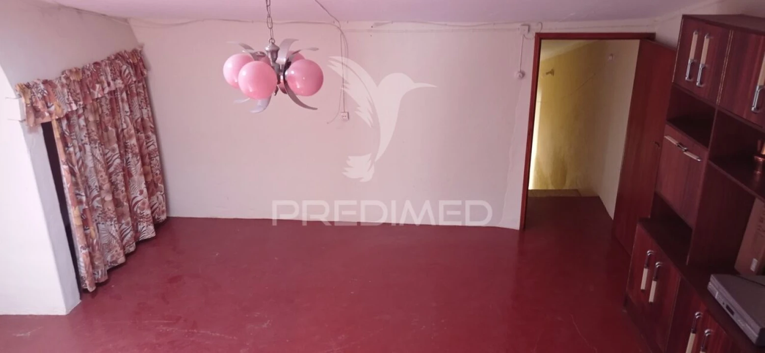 Moradia T3 para Venda em Veiros Foto 23