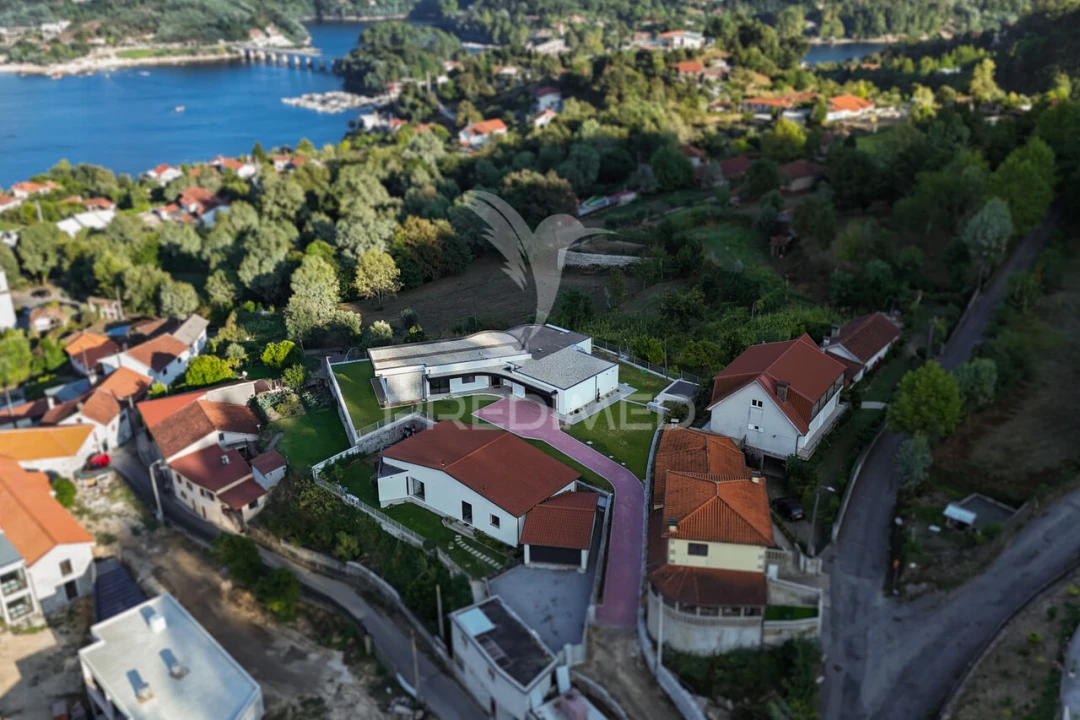 Moradia T3 para Venda em Rio Caldo Foto 9