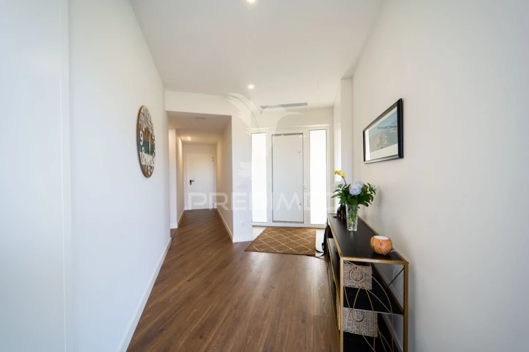 Moradia T3 para Venda em Rio Caldo Foto 11