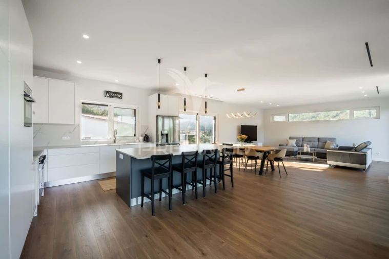 Moradia T3 para Venda em Rio Caldo Foto 14