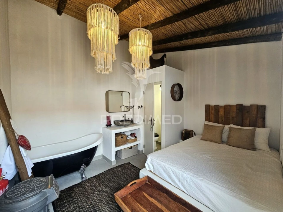 Moradia T4 para Venda em Vale de Santiago Foto 8