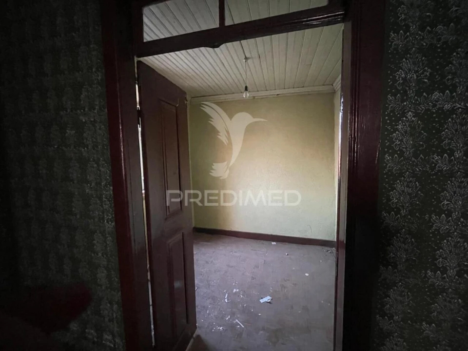 Moradia T2 para Venda em Santa Comba Foto 4