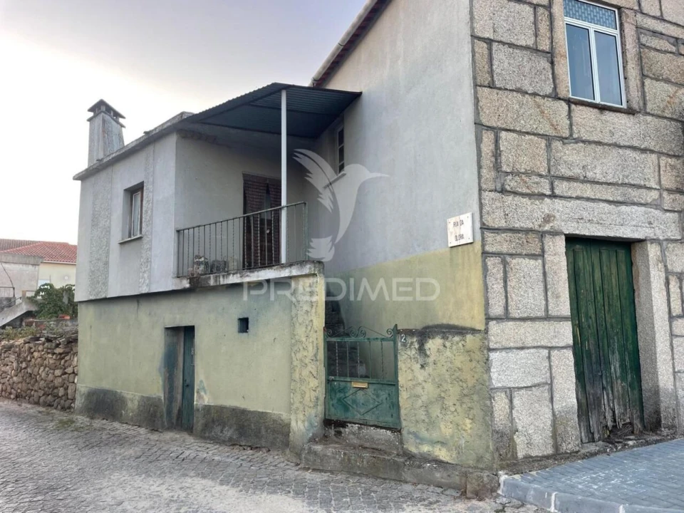 Moradia T2 para Venda em Santa Comba Foto 10