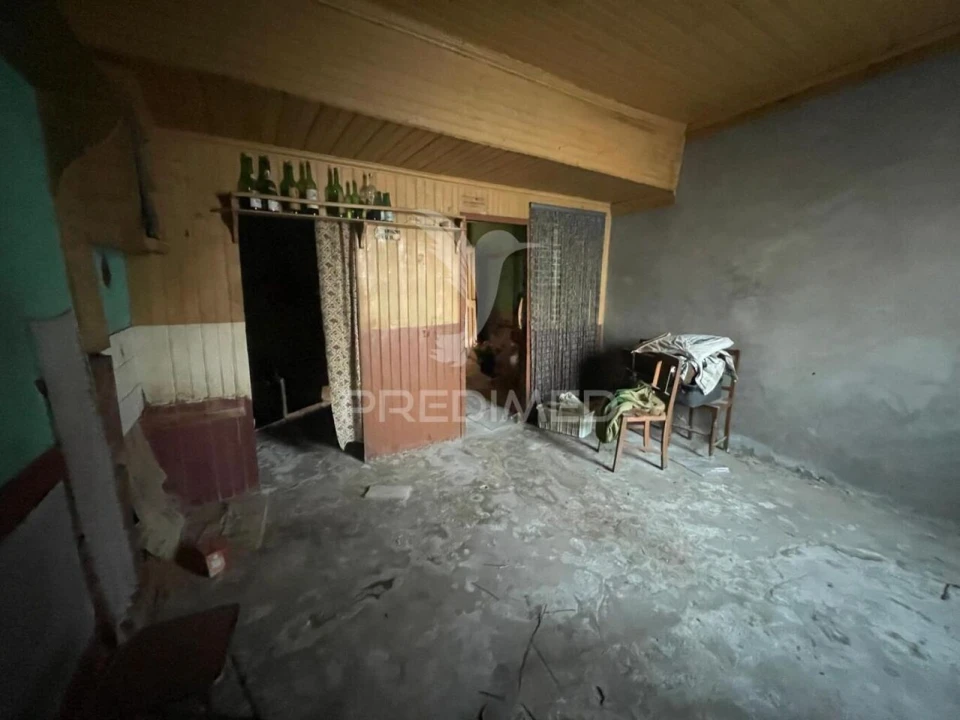 Moradia T2 para Venda em Santa Comba Foto 17