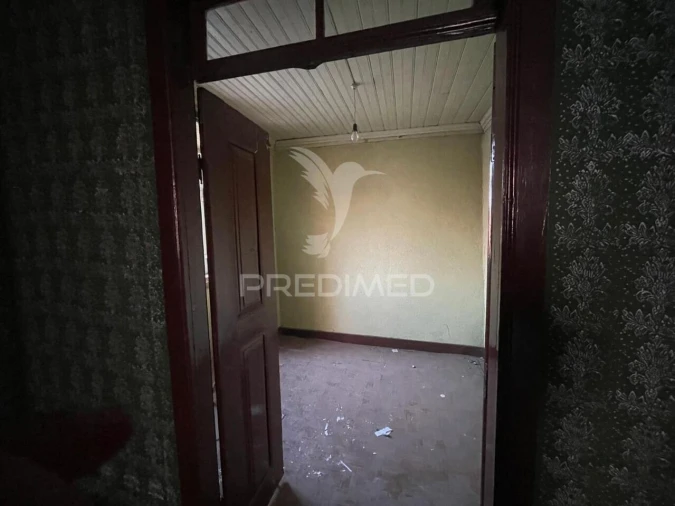 Moradia T2 para Venda em Santa Comba Foto 4