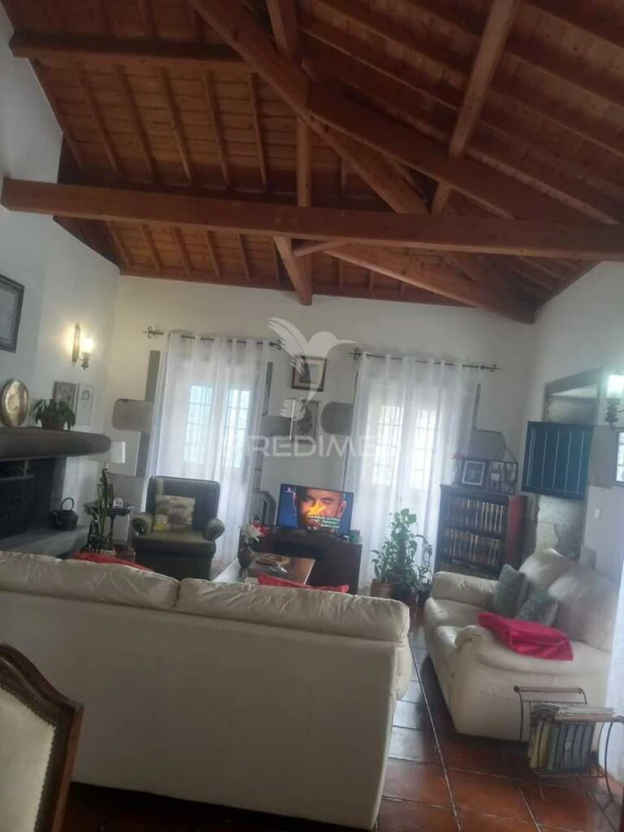 Moradia T3 para Venda em Terra Chã Foto 8