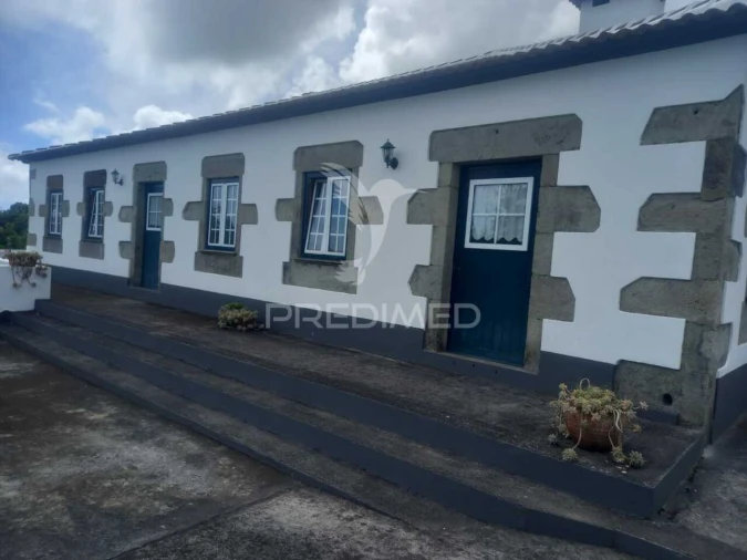 Moradia T3 para Venda em Terra Chã Foto 33