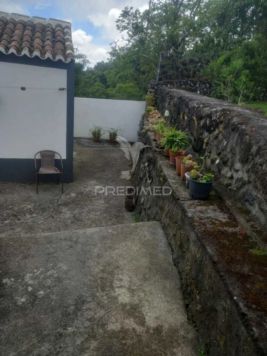 Moradia T3 para Venda em Terra Chã Foto 25