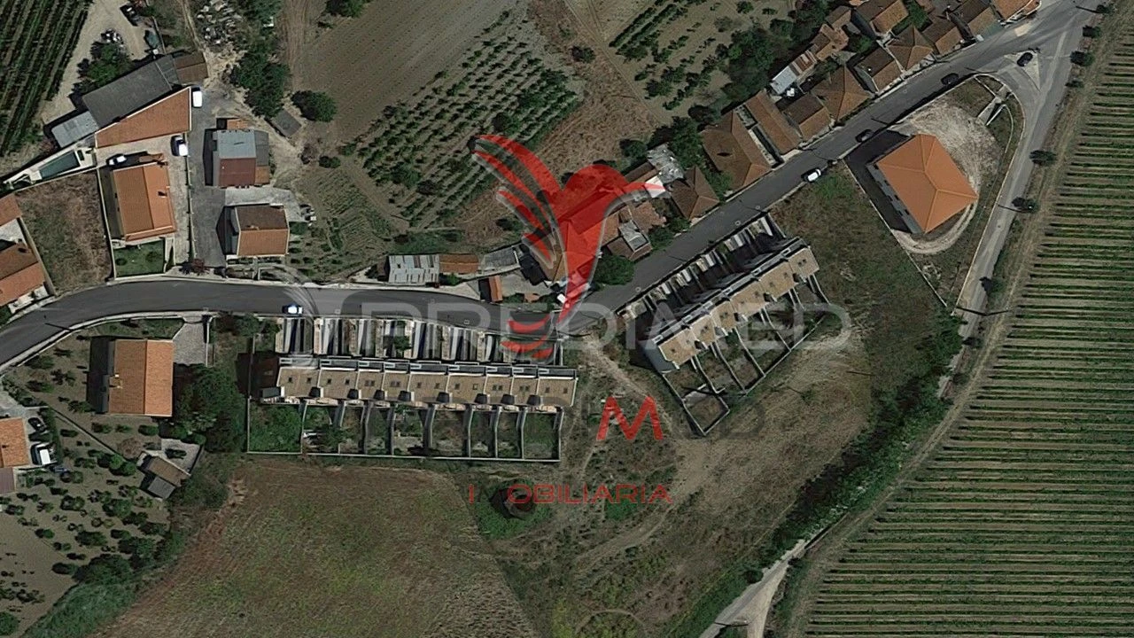 Terreno para Venda em Alenquer (Santo Estêvão e Triana) Foto 4