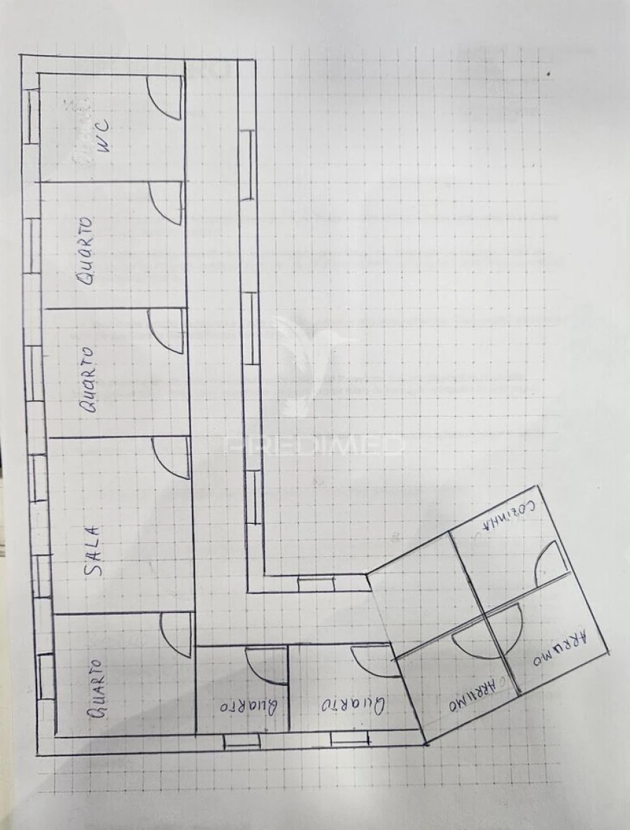 Moradia T6 para Venda em Guilhabreu Foto 3