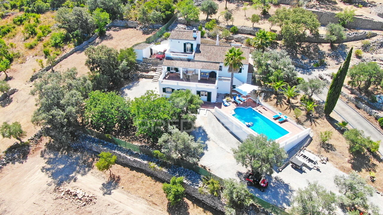 Moradia T3 para Venda em Santa Barbara de Nexe Foto 2