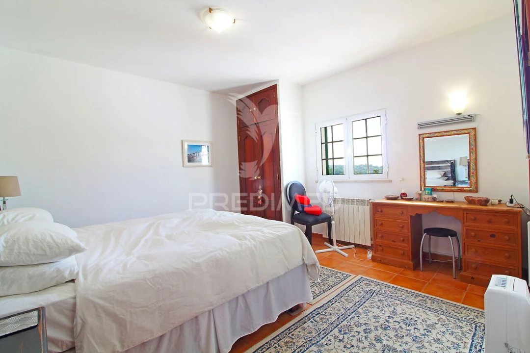 Moradia T3 para Venda em Santa Barbara de Nexe Foto 34