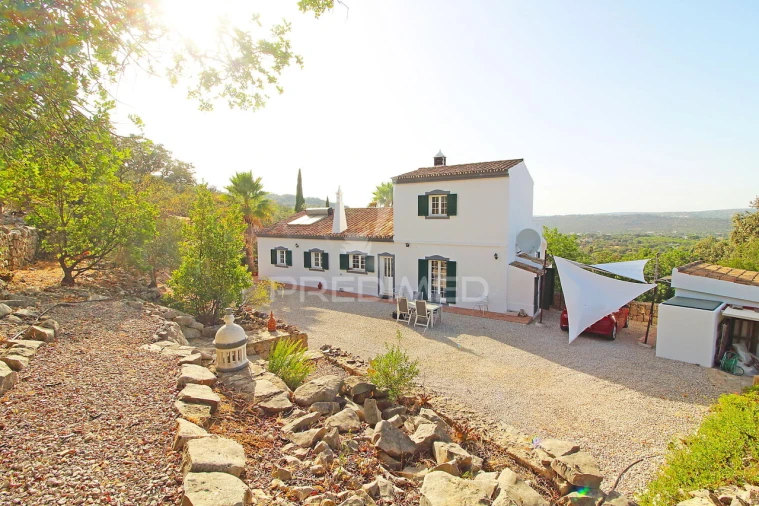 Moradia T3 para Venda em Santa Barbara de Nexe Foto 25