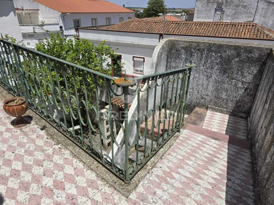 Moradia T9 para Venda em Reguengos de Monsaraz Foto 37