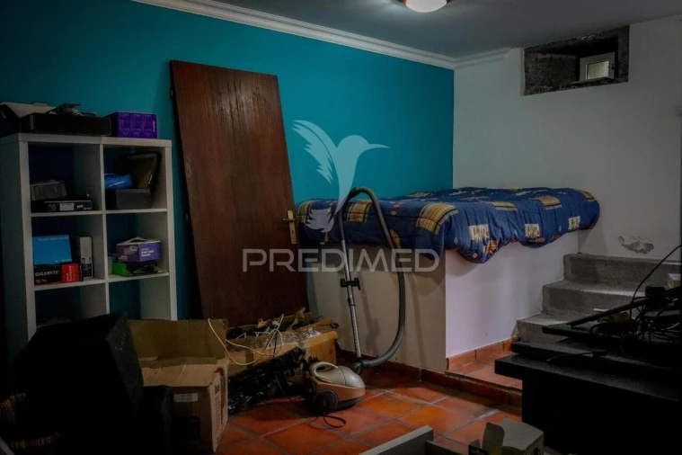 Moradia T3 para Venda em Santo Amaro Foto 16