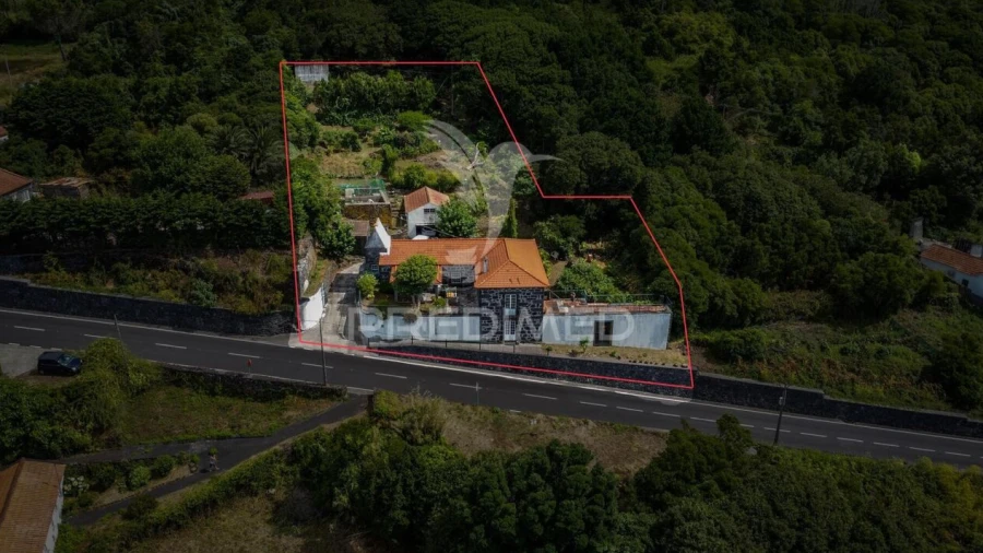 Moradia T3 para Venda em Santo Amaro