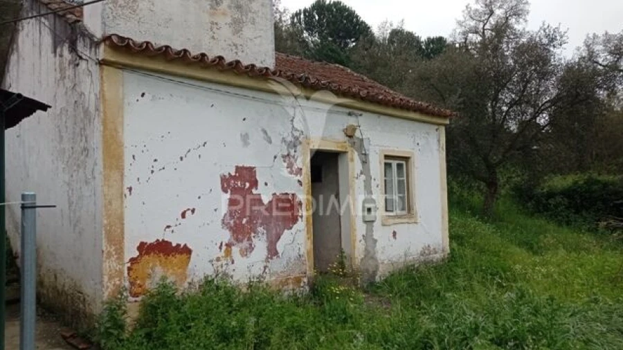 Moradia T2 para Venda em Bemposta