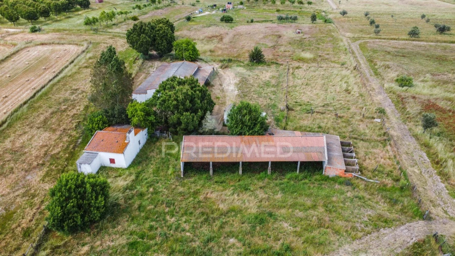 Quinta T0 para Venda em Torrão Foto 37