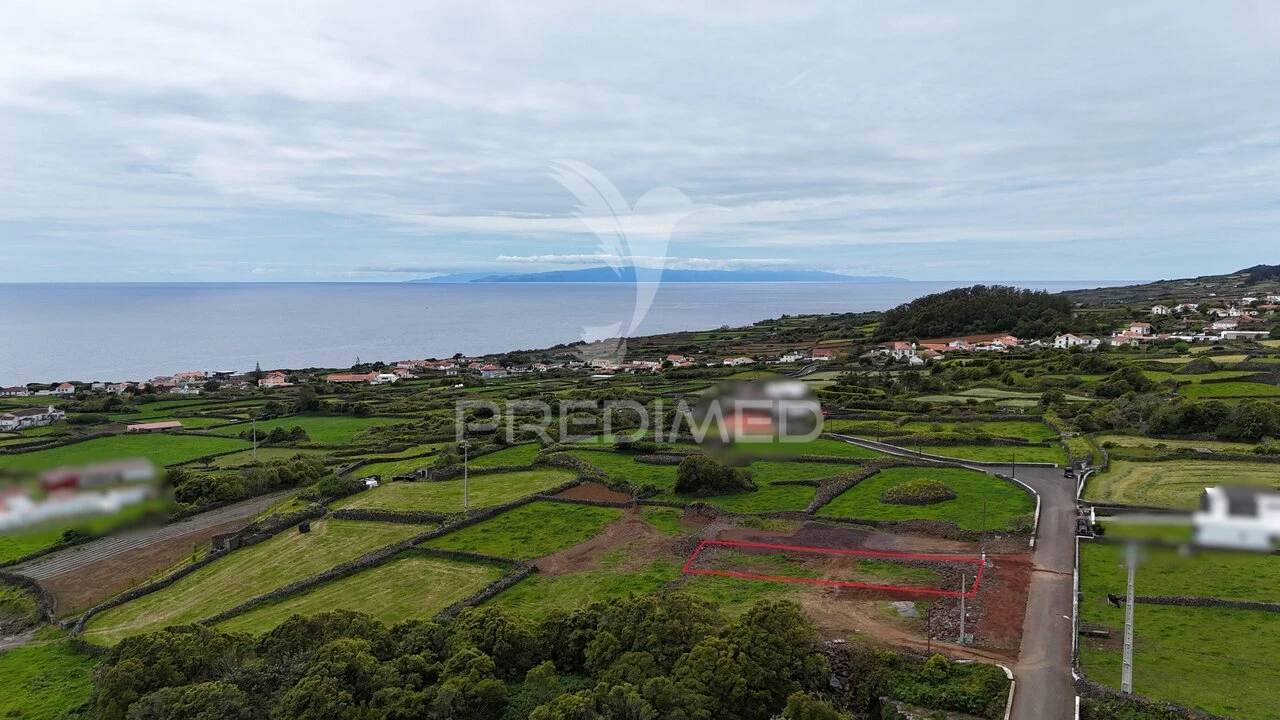 Terreno para Venda em São Bartolomeu de Regatos Foto 5