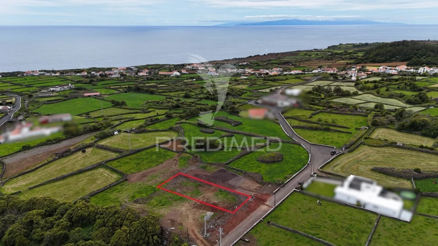 Terreno para Venda em São Bartolomeu de Regatos Foto 4