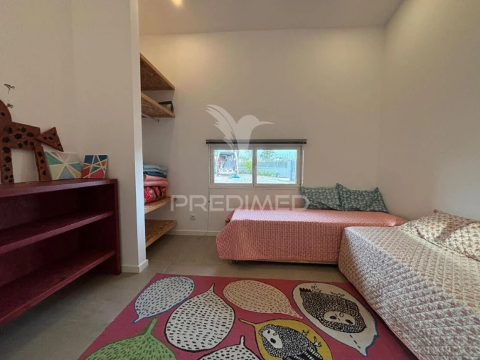 Moradia T4 para Venda em Alvorninha Foto 28