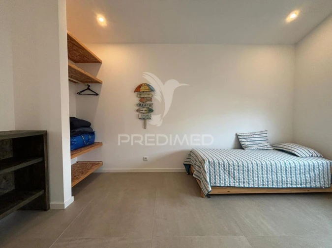 Moradia T4 para Venda em Alvorninha Foto 24