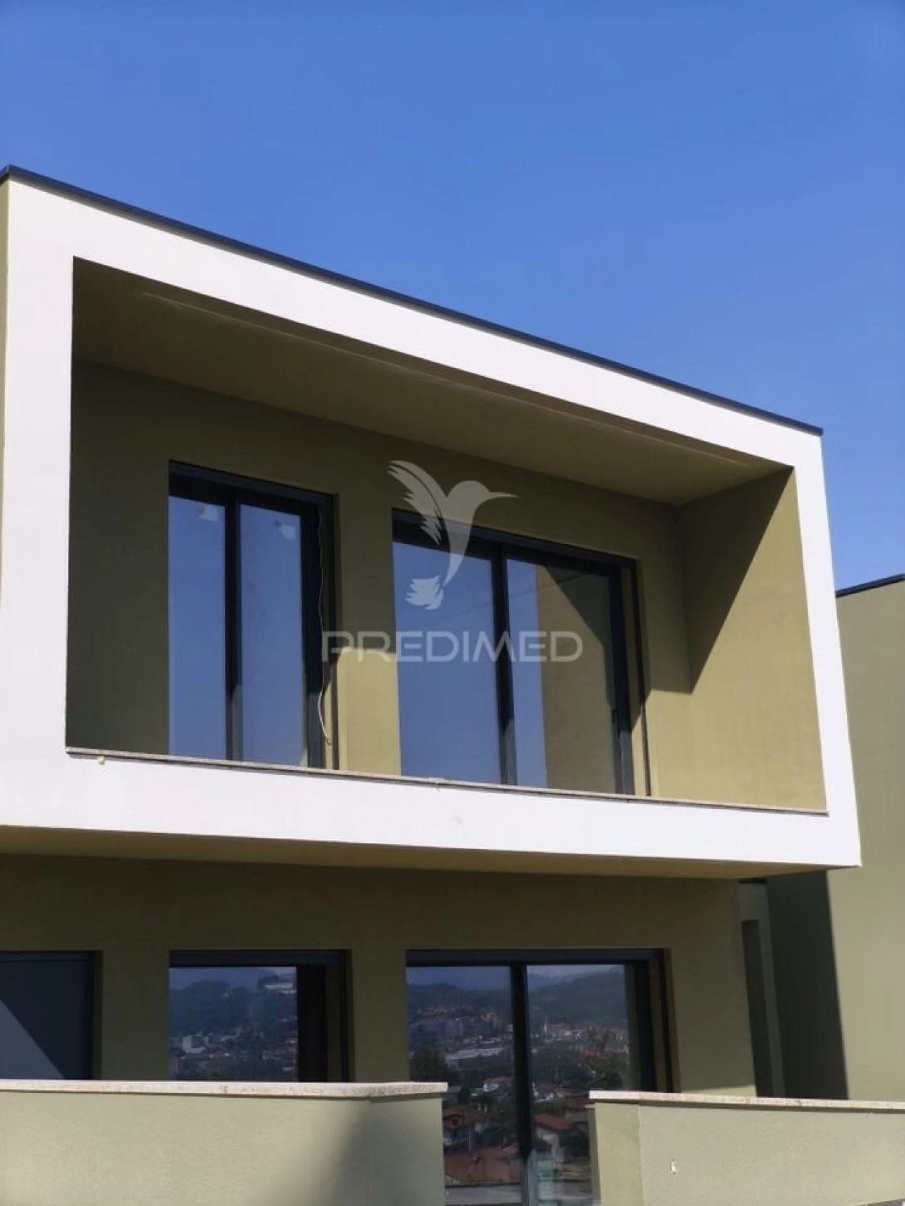 Moradia T3 para Venda em Oliveira (Santa Maria) Foto 24