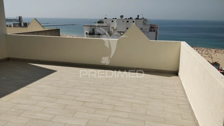 Apartamento T3 para Venda em Portimão Foto 2
