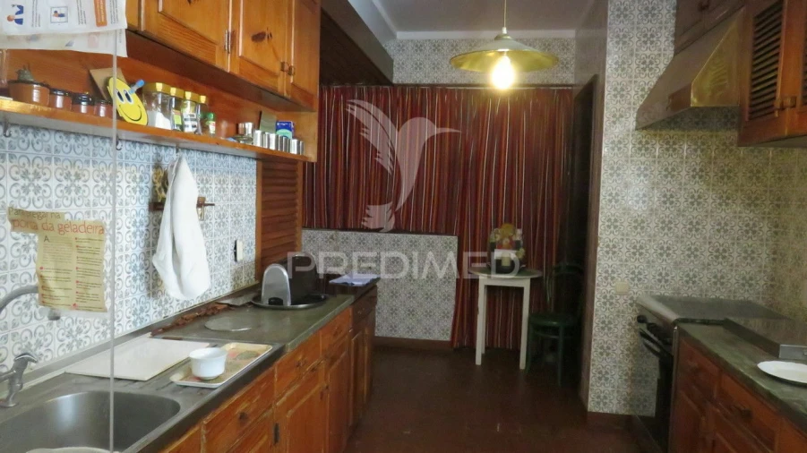 Moradia T4 para Venda em Funchal (Se) Foto 8