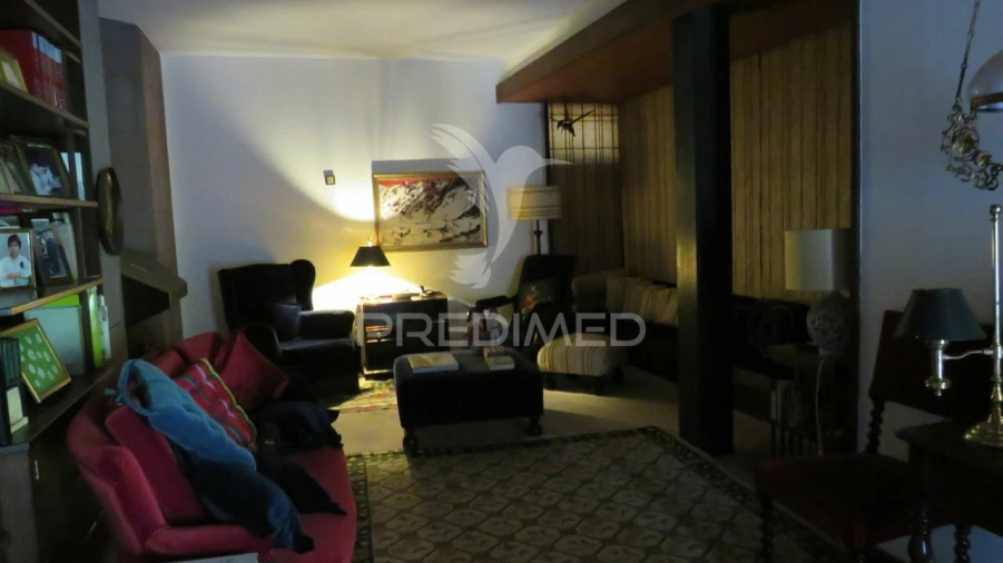 Moradia T4 para Venda em Funchal (Se) Foto 2