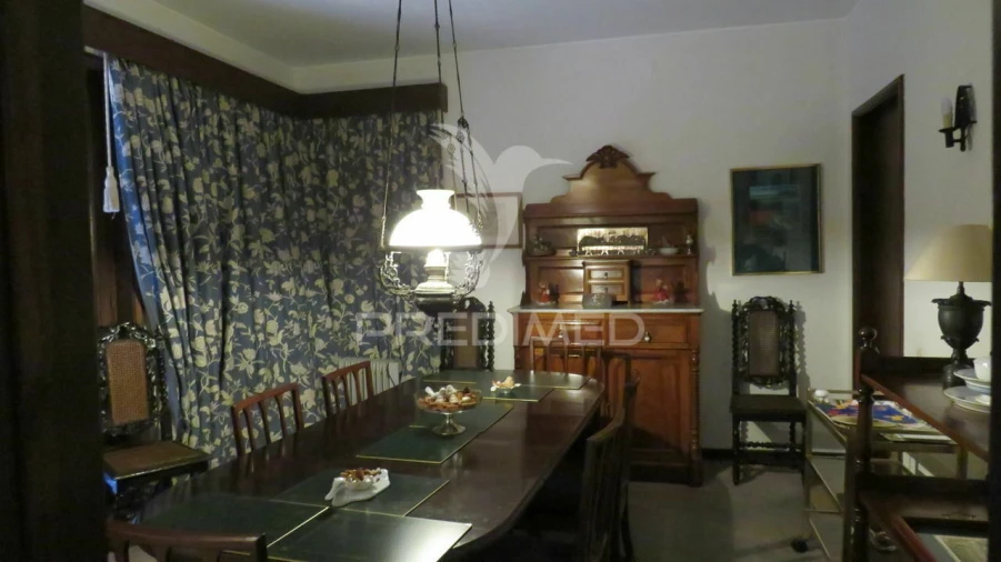 Moradia T4 para Venda em Funchal (Se) Foto 3