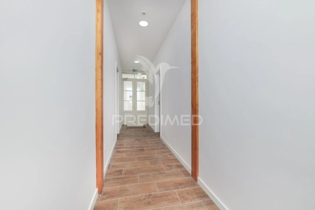 Prédio para Venda em Sé Nova, Santa Cruz, Almedina e São Bartolomeu Foto 20