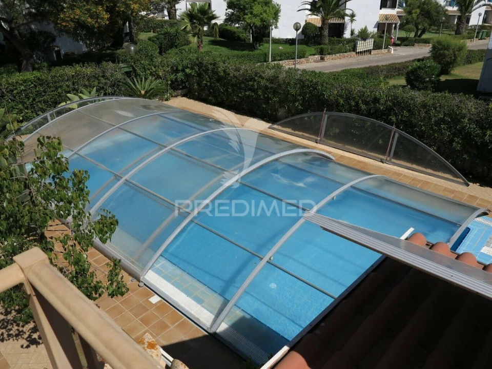 Moradia T4 para Venda em Porches Foto 6