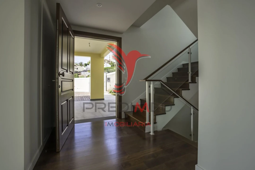 Moradia T3 para Venda em São Martinho Foto 11