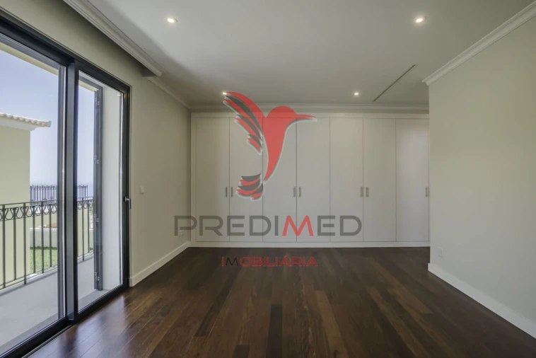 Moradia T3 para Venda em São Martinho Foto 13