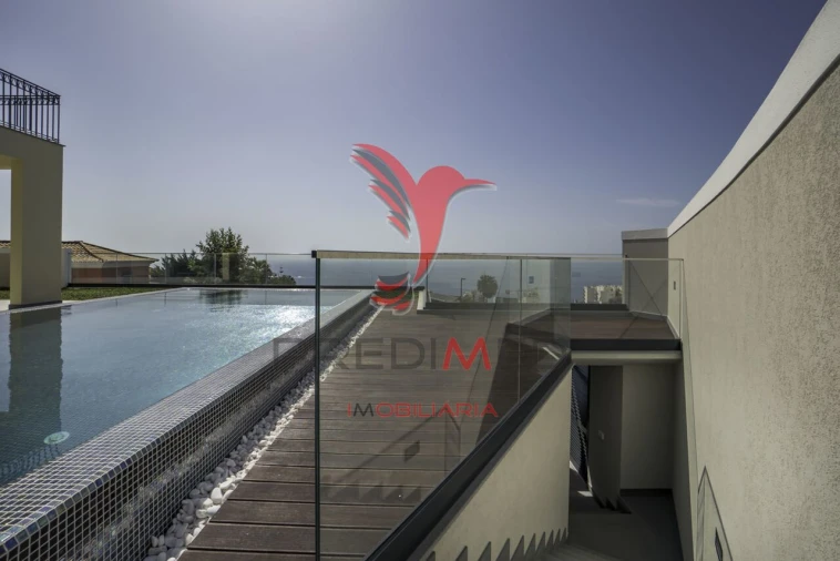 Moradia T3 para Venda em São Martinho Foto 5