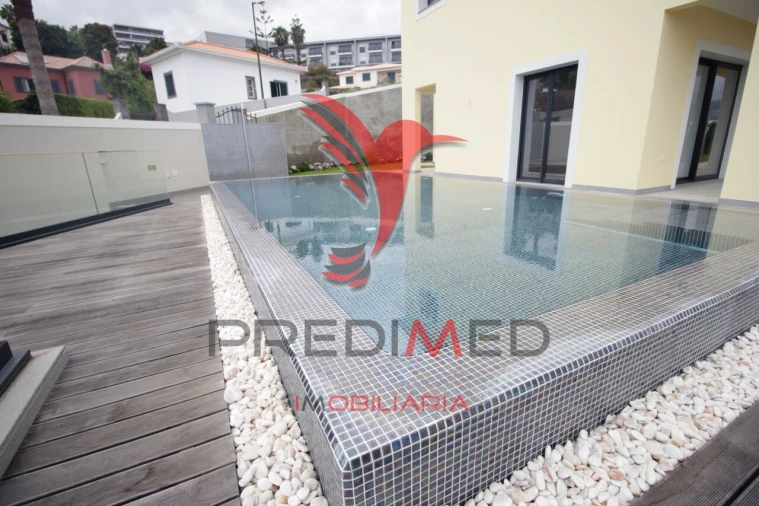 Moradia T3 para Venda em São Martinho Foto 19