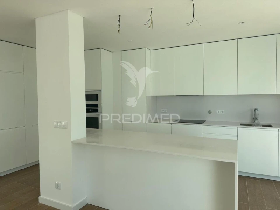 Apartamento T2 para Venda em São Martinho do Porto Foto 1