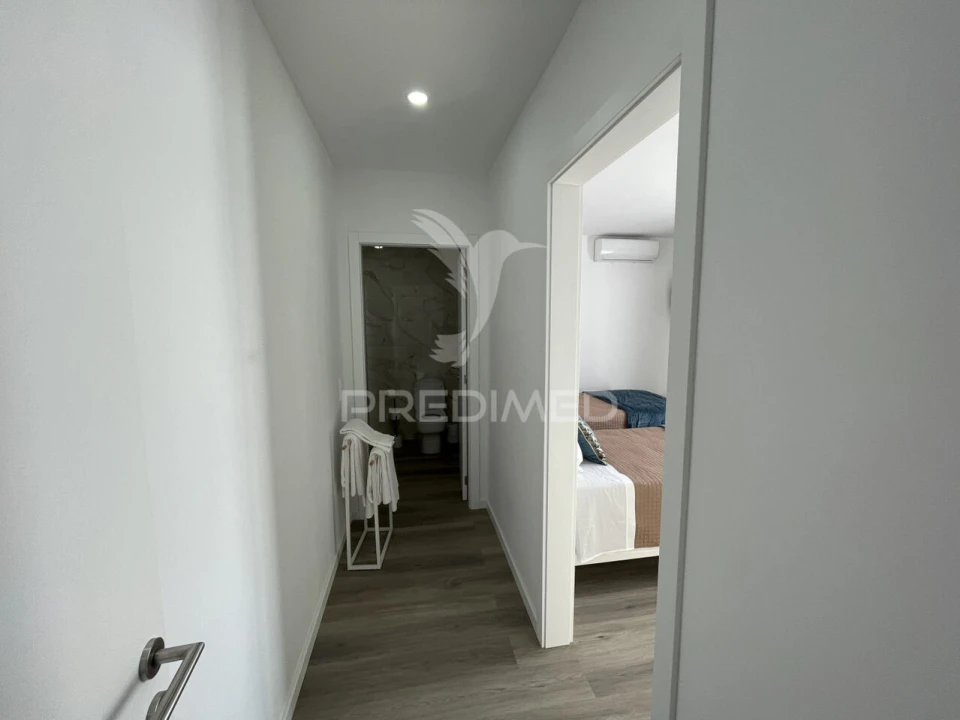 Moradia T6 para Venda em Madalena Foto 6